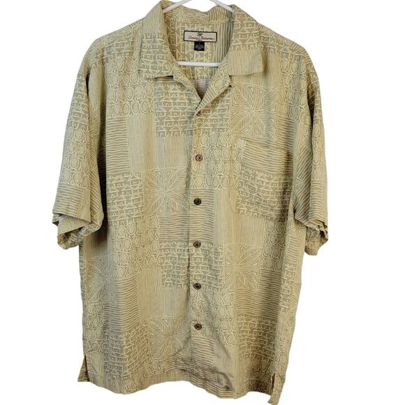 Tommy Bahama Shirt Men's L Yellow Silk Hawaiian Print Palm Pineapple Coastal - Picture 1 of 8